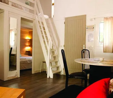 Holiday park Le Bois Martin 2*