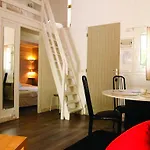 Kompleks wypoczynkowy Le Bois Martin 2*