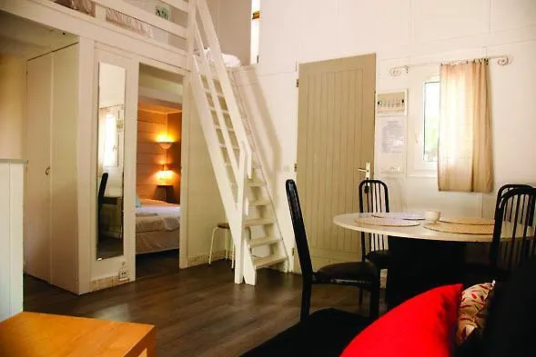 Village de vacances Le Bois Martin 2*