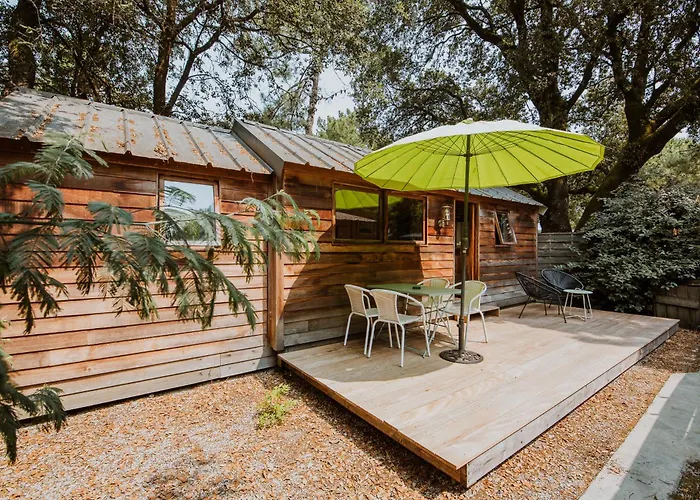 Le Bois Martin Aldeamento Turístico 2*